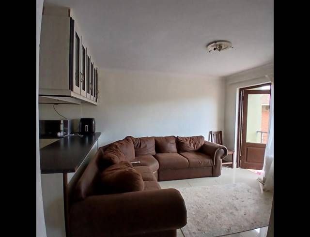 2 BEDROOM APARTMENT FOR SALE IN MONTCLAIR